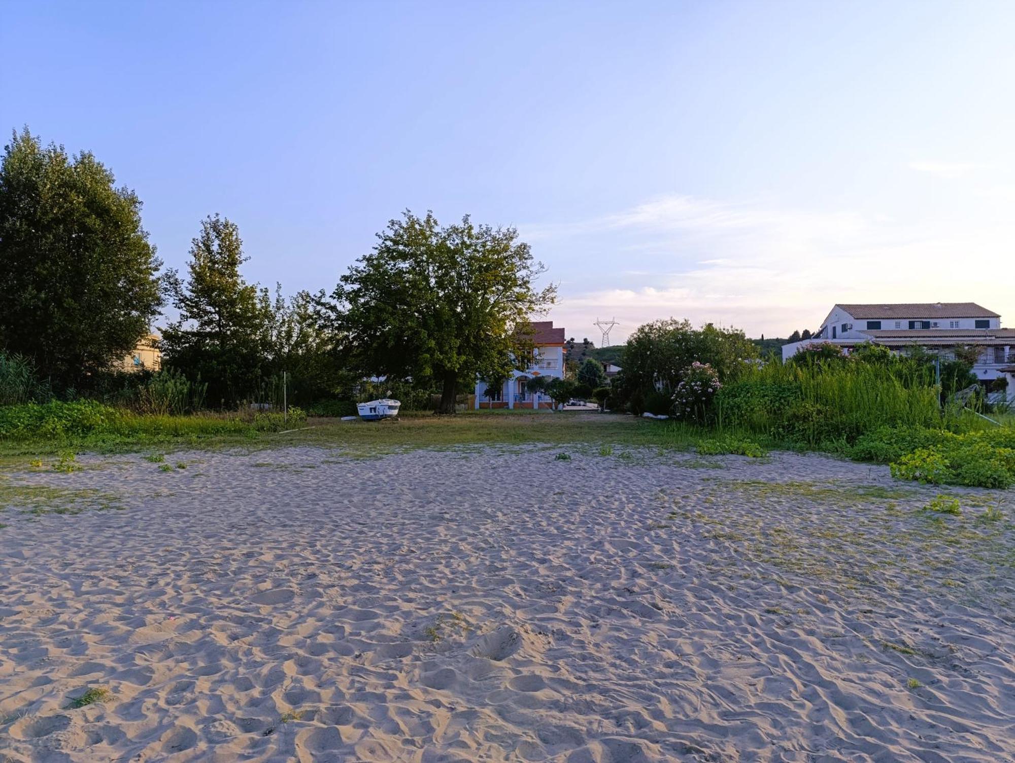 Cavos Sunrise Beach Apartments Кавос Экстерьер фото