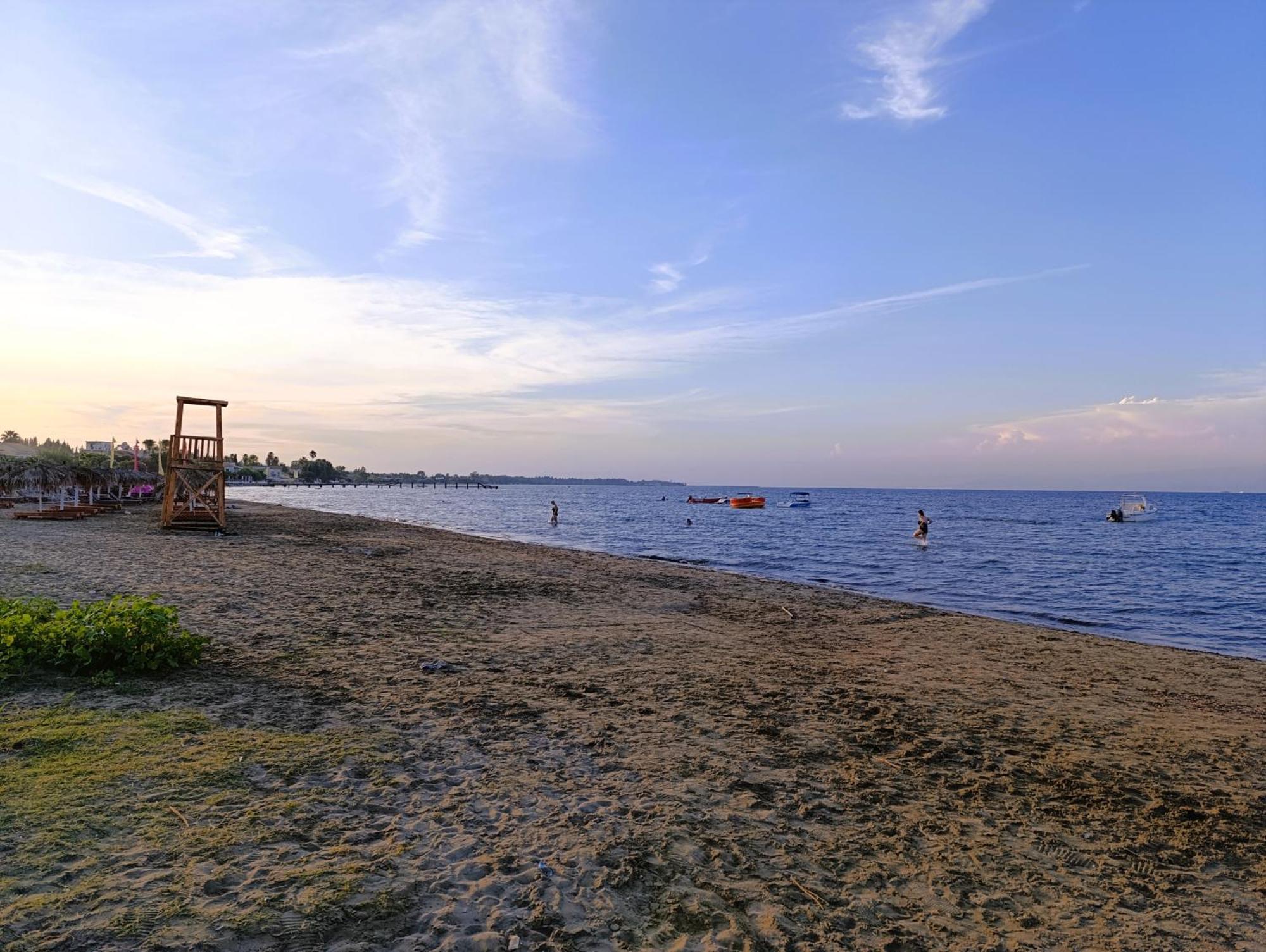 Cavos Sunrise Beach Apartments Кавос Экстерьер фото